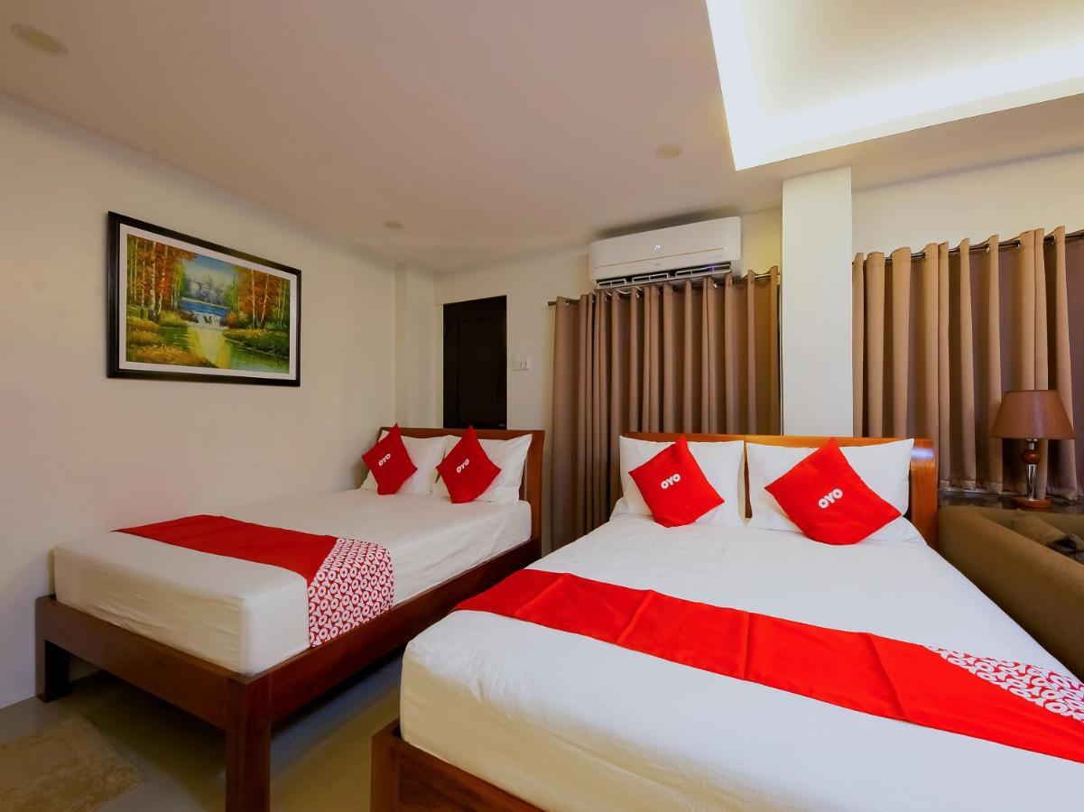 OYO 848 Dona Aurora Condotel Quezon City Esterno foto